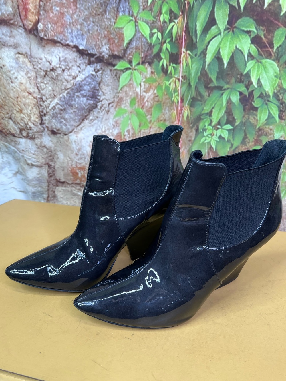 POUR LA VICTOIRE Charcoal Patent Leather Minimalist Luxury Ankle Boots, 7.5 - Picture 2 of 15